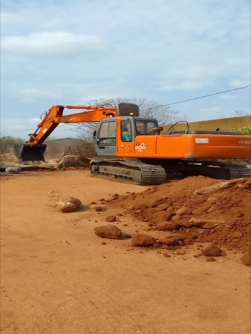 Excavator from the Mocheku Landscapers fleet on site